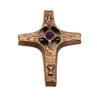 Bronzekreuz mit geschliffenem Amethyst