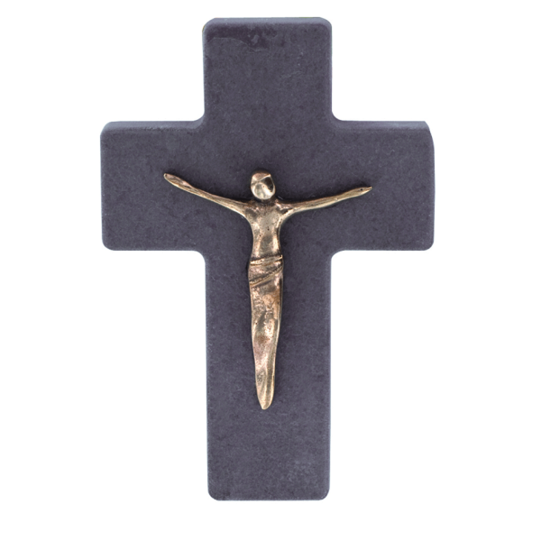 Schieferkreuz mit Korpus